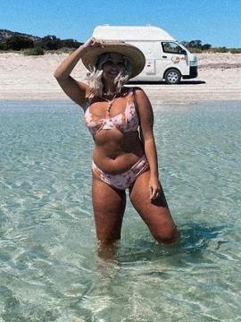 OnlyFans - BIKINI GIRLS 👧 😍 Scene 7760 — photo 3 of 20