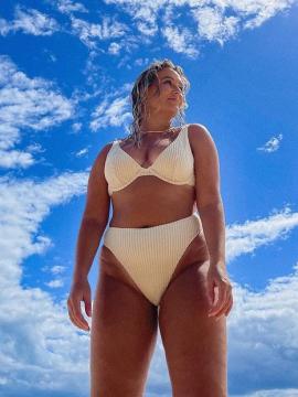 OnlyFans - BIKINI GIRLS 👧 😍 Scene 7761 — photo 6 of 20
