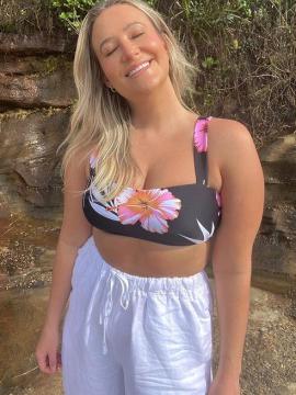 OnlyFans - BIKINI GIRLS 👧 😍 Scene 7766 — photo 11 of 20