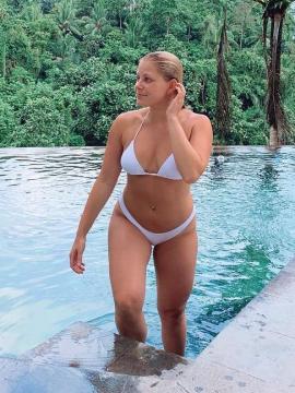 OnlyFans - BIKINI GIRLS 👧 😍 Scene 7777 — photo 15 of 20
