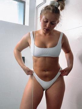 OnlyFans - BIKINI GIRLS 👧 😍 Scene 7781 — photo 2 of 20