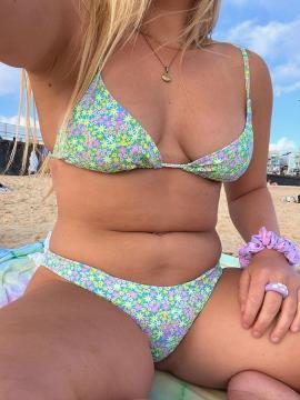 OnlyFans - BIKINI GIRLS 👧 😍 Scene 7788 — photo 18 of 20