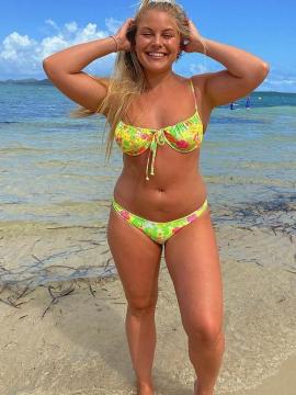 OnlyFans - BIKINI GIRLS 👧 😍 Scene 7789 — photo 15 of 20