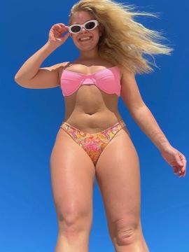 OnlyFans - BIKINI GIRLS 👧 😍 Scene 7792