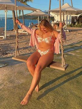 OnlyFans - BIKINI GIRLS 👧 😍 Scene 7796 — photo 10 of 20