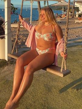OnlyFans - BIKINI GIRLS 👧 😍 Scene 7796 — photo 13 of 20