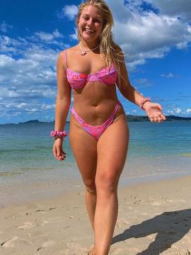 OnlyFans - BIKINI GIRLS 👧 😍 Scene 7802 — photo 11 of 20