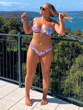OnlyFans - BIKINI GIRLS 👧 😍 Scene 7811 — photo 16 of 20