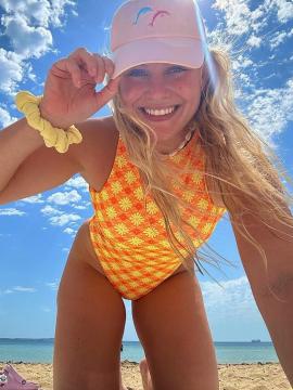 OnlyFans - BIKINI GIRLS 👧 😍 Scene 7825 — photo 6 of 20
