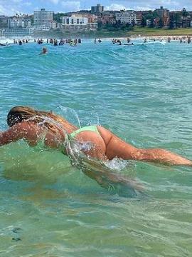 OnlyFans - BIKINI GIRLS 👧 😍 Scene 7834 — photo 13 of 20