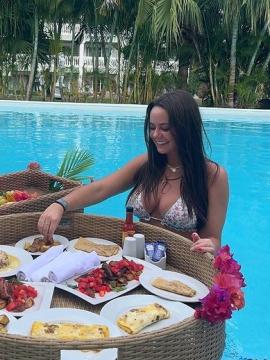 OnlyFans - BIKINI GIRLS 👧 😍 Scene 7841