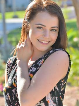 Kylie Cheerful Personality — photo 6 of 16