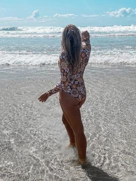 OnlyFans - BIKINI GIRLS 👧 😍 Scene 7891 — photo 7 of 20