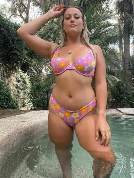 OnlyFans - BIKINI GIRLS 👧 😍 Scene 7891 — photo 18 of 20