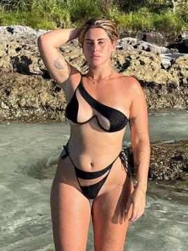 OnlyFans - BIKINI GIRLS 👧 😍 Scene 7966 — photo 11 of 20