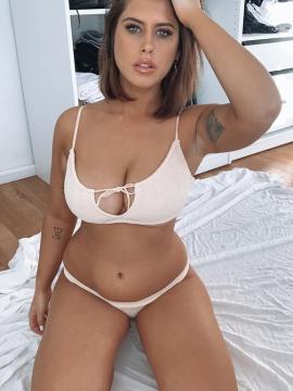 OnlyFans - BIKINI GIRLS 👧 😍 Scene 7981 — photo 10 of 20