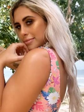 OnlyFans - BIKINI GIRLS 👧 😍 Scene 7987 — photo 14 of 20