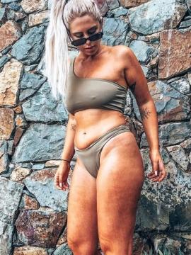OnlyFans - BIKINI GIRLS 👧 😍 Scene 8001 — photo 17 of 20