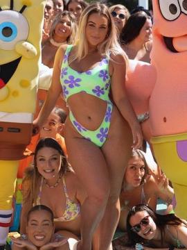 OnlyFans - BIKINI GIRLS 👧 😍 Scene 8030 — photo 2 of 20