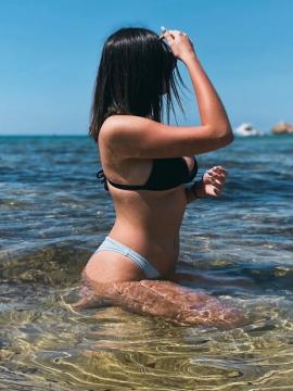 OnlyFans - BIKINI GIRLS 👧 😍 Scene 8101 — photo 2 of 20