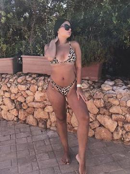 OnlyFans - BIKINI GIRLS 👧 😍 Scene 8124 — photo 2 of 20