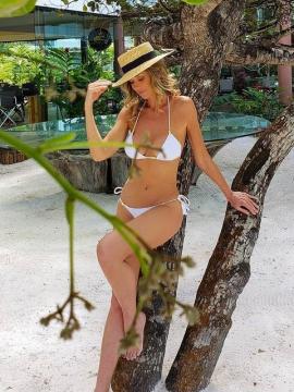 OnlyFans - BIKINI GIRLS 👧 😍 Scene 8284 — photo 1 of 20