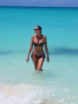 OnlyFans - BIKINI GIRLS 👧 😍 Scene 8285 — photo 6 of 20