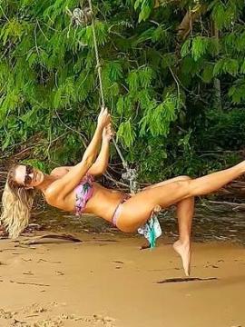 OnlyFans - BIKINI GIRLS 👧 😍 Scene 8294 — photo 19 of 20