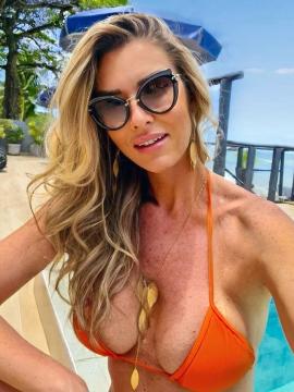 OnlyFans - BIKINI GIRLS 👧 😍 Scene 8308 — photo 13 of 20