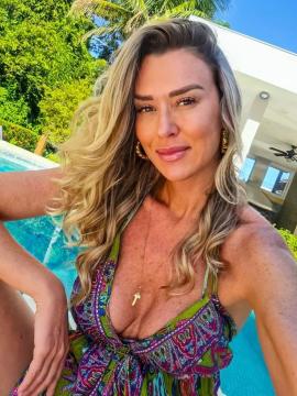 OnlyFans - BIKINI GIRLS 👧 😍 Scene 8314 — photo 1 of 20