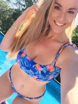 OnlyFans - BIKINI GIRLS 👧 😍 Scene 8364