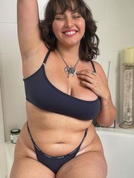 OnlyFans - BIKINI GIRLS 👧 😍 Scene 8390 — photo 18 of 20