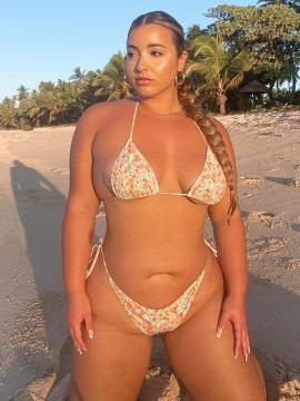 OnlyFans - BIKINI GIRLS 👧 😍 Scene 8405 — photo 13 of 20