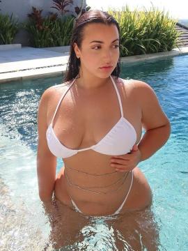OnlyFans - BIKINI GIRLS 👧 😍 Scene 8406 — photo 1 of 20