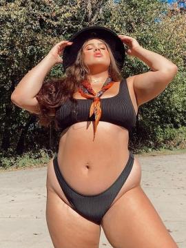 OnlyFans - BIKINI GIRLS 👧 😍 Scene 8411 — photo 1 of 20