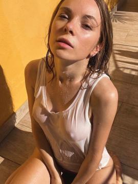OnlyFans - BIKINI GIRLS 👧 😍 Scene 8461 — photo 15 of 20