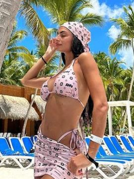 OnlyFans - BIKINI GIRLS 👧 😍 Scene 8567 — photo 2 of 20