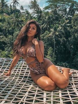 OnlyFans - BIKINI GIRLS 👧 😍 Scene 8590 — photo 9 of 20