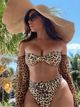 OnlyFans - BIKINI GIRLS 👧 😍 Scene 8590 — photo 16 of 20