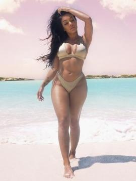 OnlyFans - BIKINI GIRLS 👧 😍 Scene 8597 — photo 16 of 20