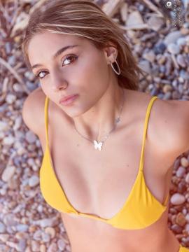 OnlyFans - BIKINI GIRLS 👧 😍 Scene 8672 — photo 9 of 20
