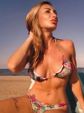 OnlyFans - BIKINI GIRLS 👧 😍 Scene 8679 — photo 7 of 20