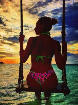 OnlyFans - BIKINI GIRLS 👧 😍 Scene 8691 — photo 1 of 20