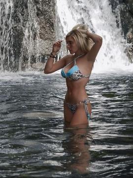 OnlyFans - BIKINI GIRLS 👧 😍 Scene 8699 — photo 2 of 20