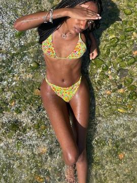 OnlyFans - BIKINI GIRLS 👧 😍 Scene 8710