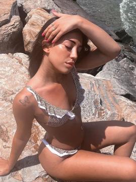 OnlyFans - BIKINI GIRLS 👧 😍 Scene 8711