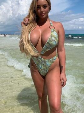 OnlyFans - BIKINI GIRLS 👧 😍 Scene 8796 — photo 4 of 20