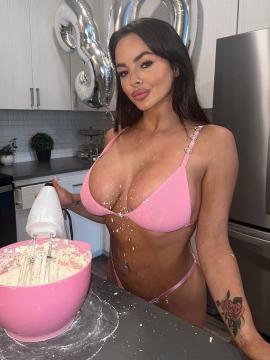 OnlyFans - BIKINI GIRLS 👧 😍 Scene 8798 — photo 9 of 20