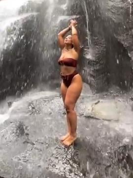OnlyFans - BIKINI GIRLS 👧 😍 Scene 8946 — photo 13 of 20