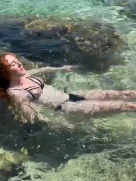 OnlyFans - BIKINI GIRLS 👧 😍 Scene 8960 — photo 18 of 20